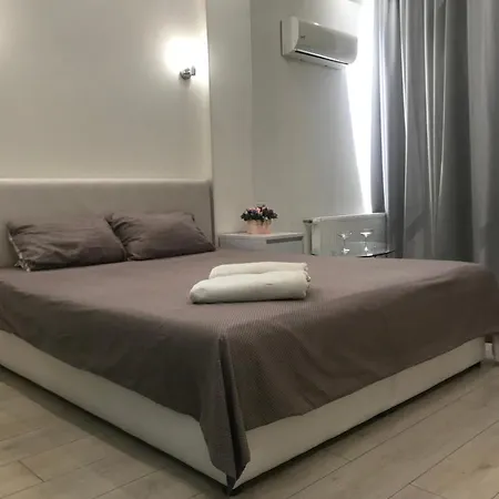 студия-спальня с видом на море и аркадию *