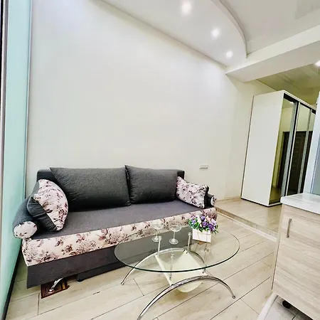 студия-спальня с видом на море и аркадию *